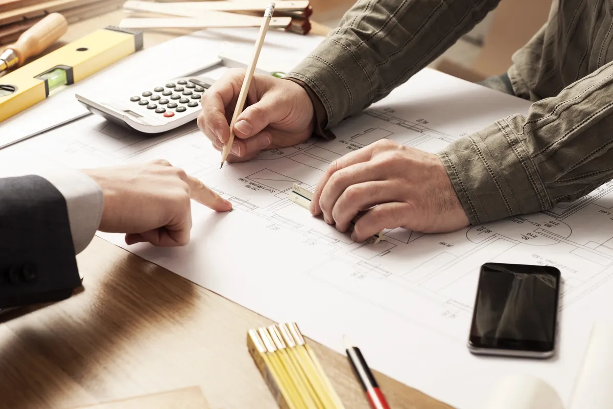 Gemeinsame Prüfung einer Projektplanung